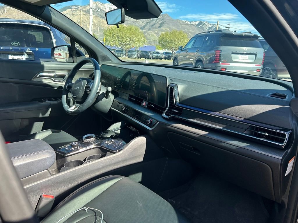 Used 2025 Kia Sportage X-Line image 11