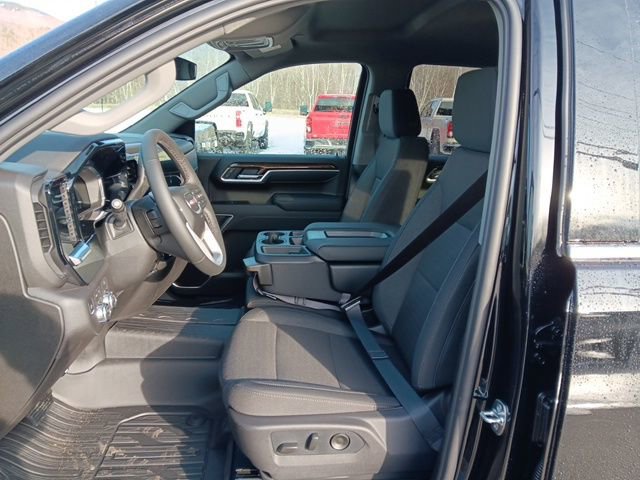 New 2026 GMC Sierra 1500 SLE image 6