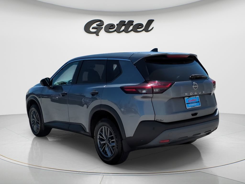 Certified 2023 Nissan Rogue S image 3