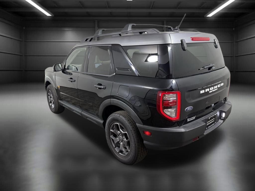 Used 2022 Ford Bronco Sport Badlands image 4