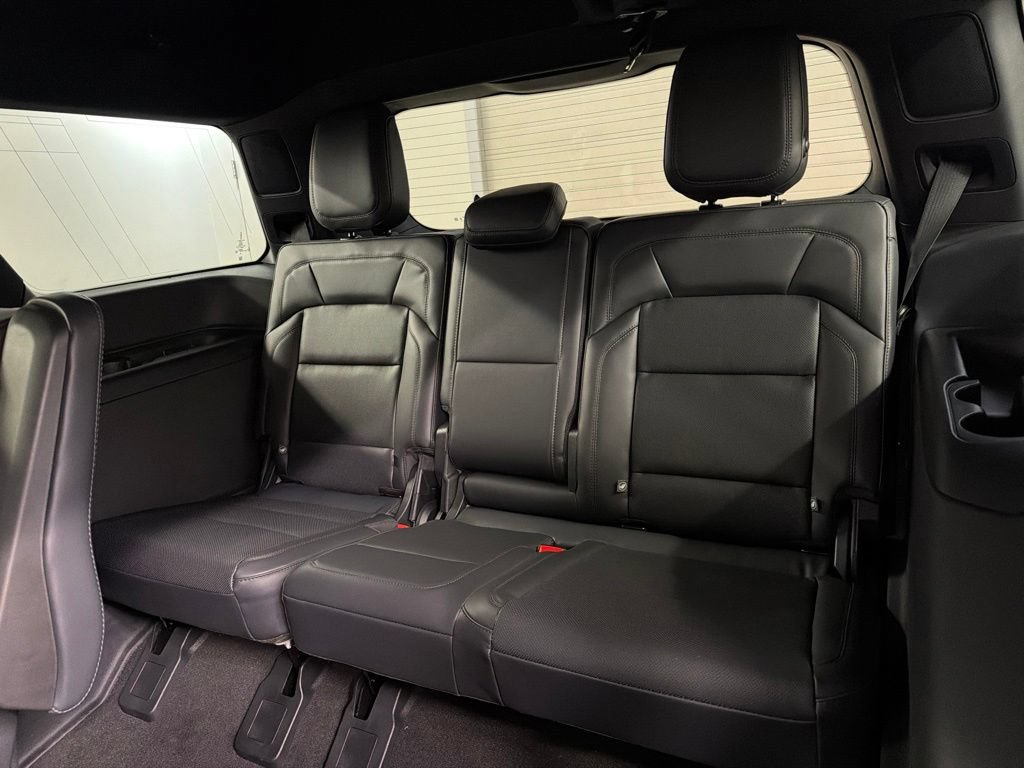 New 2026 Lincoln Navigator Reserve w/ Jet Appearance Package AWD/4WD image 32