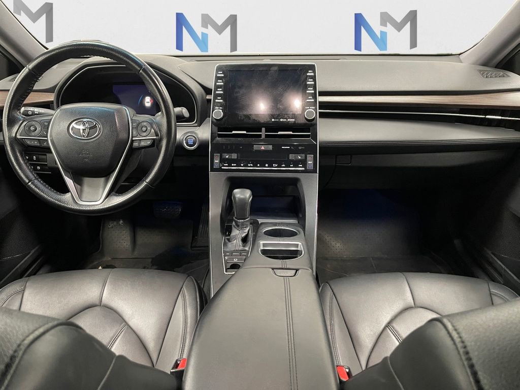Used 2019 Toyota Avalon XLE w/ Moonroof Package FWD image 8