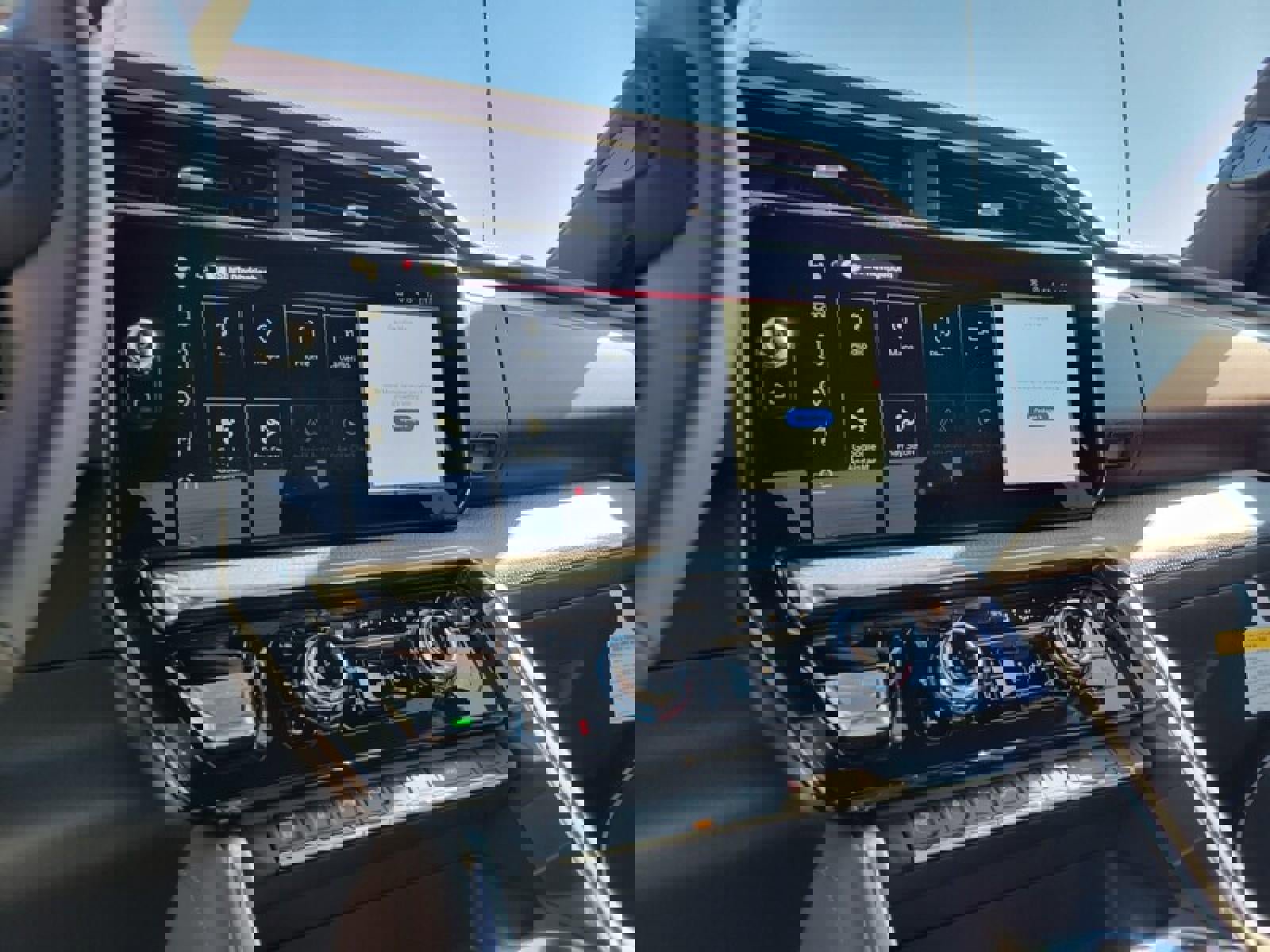 New 2026 GMC Sierra 3500 Denali w/ Denali Reserve Package image 14