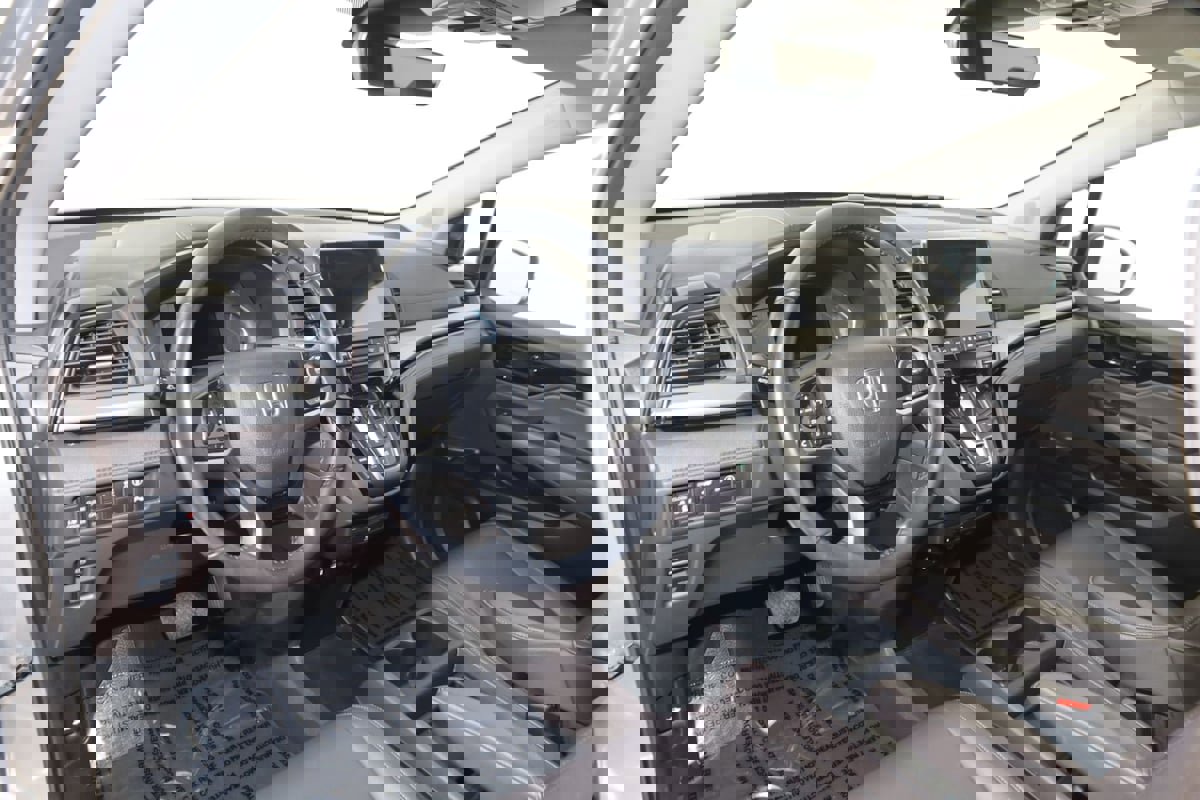 Used 2023 Honda Odyssey Touring image 26