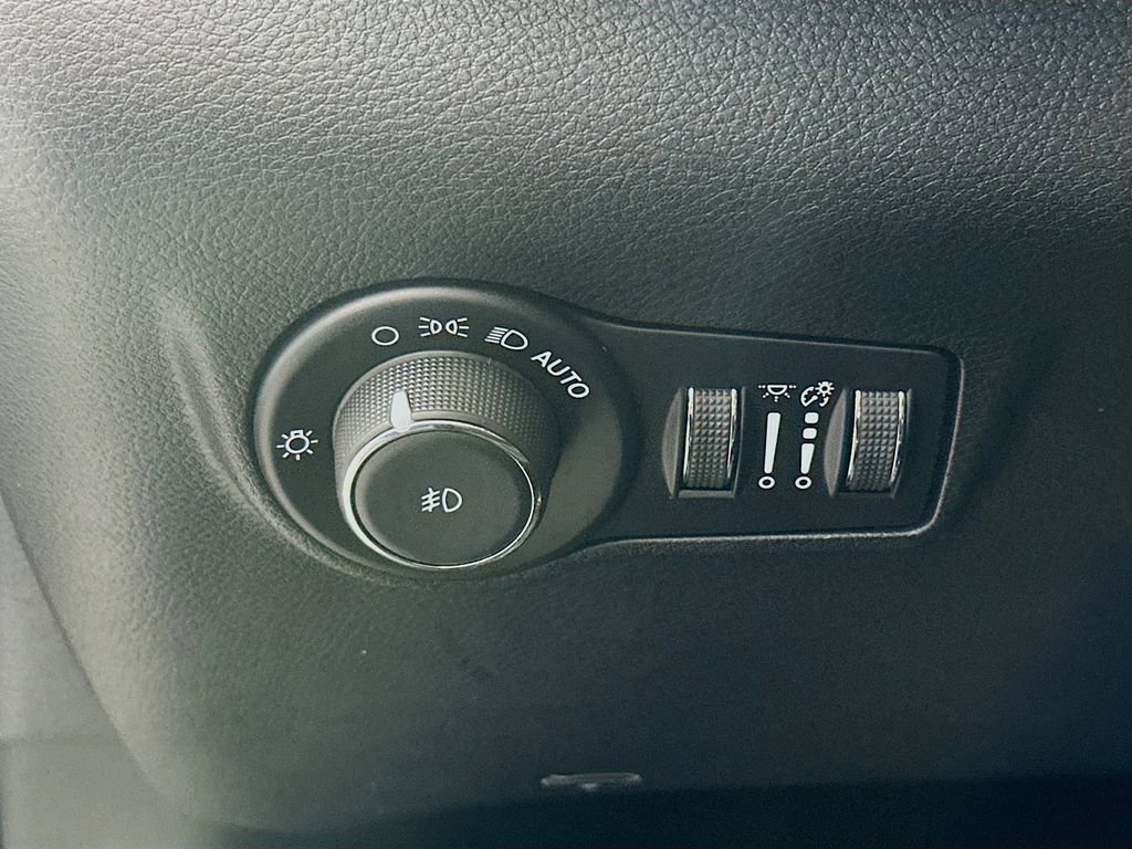 Certified 2022 Jeep Compass Trailhawk image 17