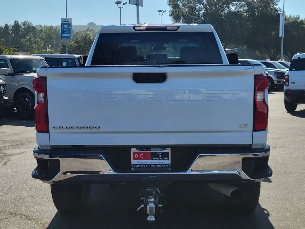 Used 2023 Chevrolet Silverado 2500 LT w/ Convenience Package AWD/4WD image 4