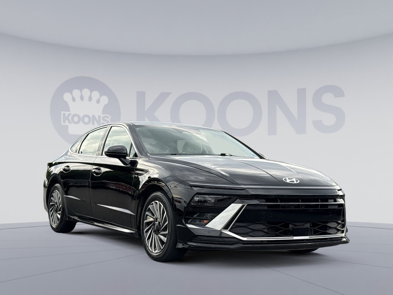 Used 2025 Hyundai Sonata SEL FWD image 10