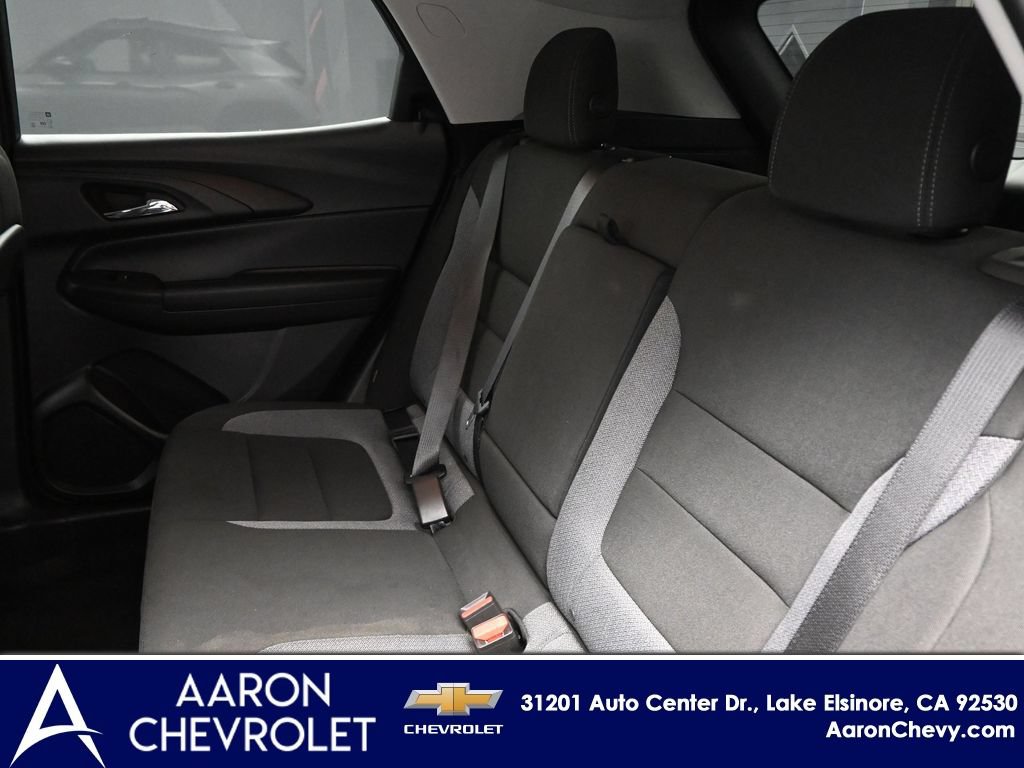 New 2025 Chevrolet TrailBlazer LT w/ Convenience Package FWD image 11