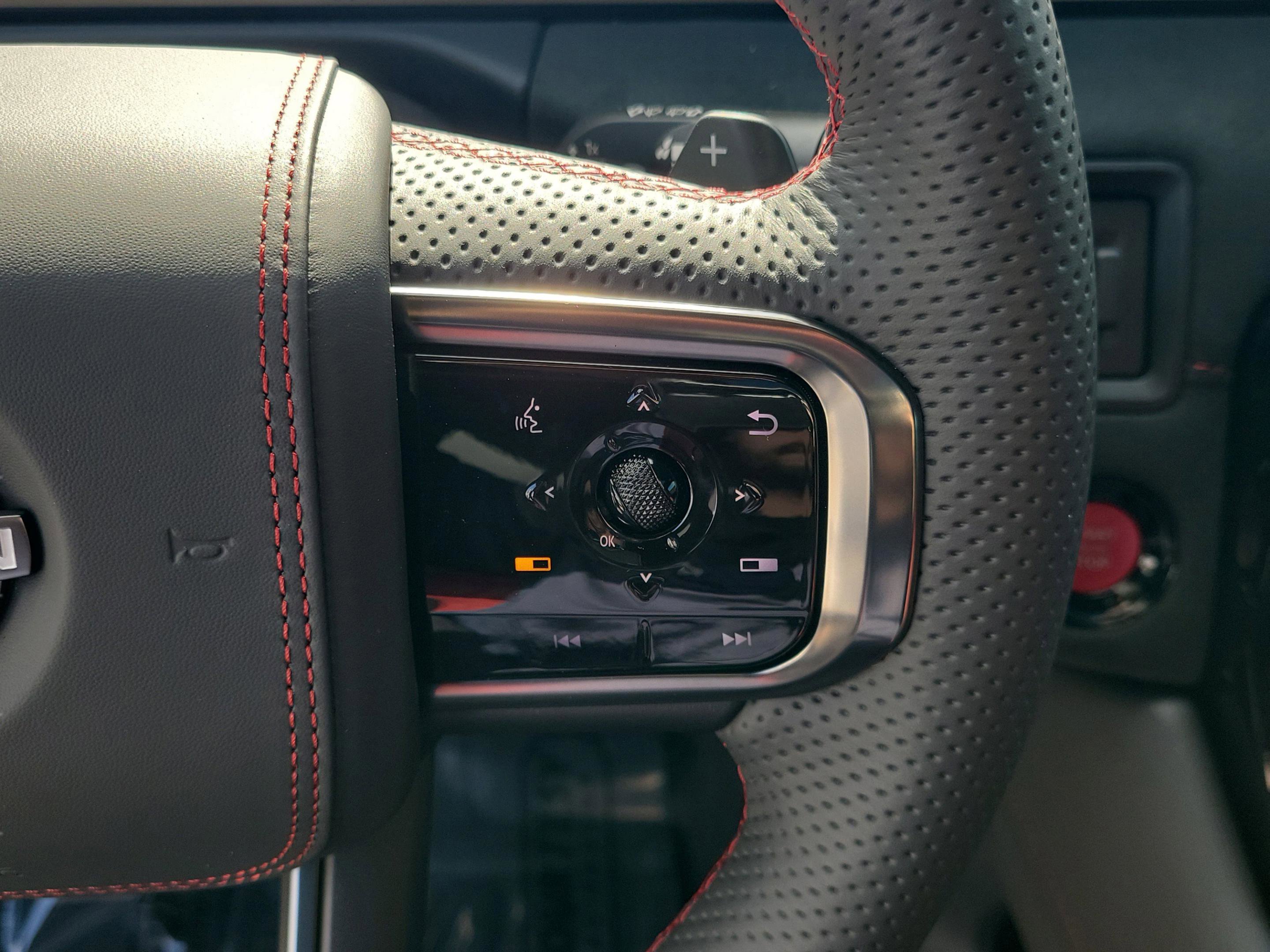 New 2026 Nissan Armada NISMO image 22