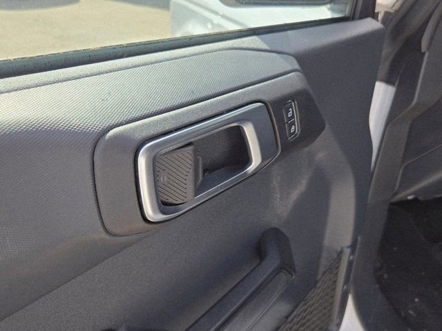 Used 2025 Ford Bronco Big Bend image 14