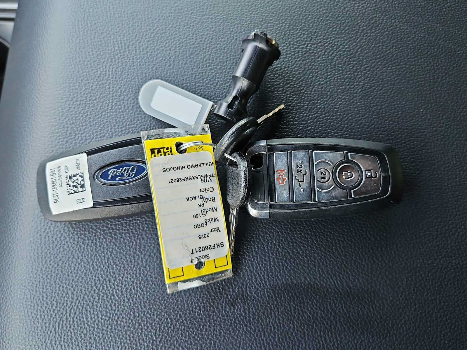 Used 2025 Ford F150 Lariat AWD/4WD image 24