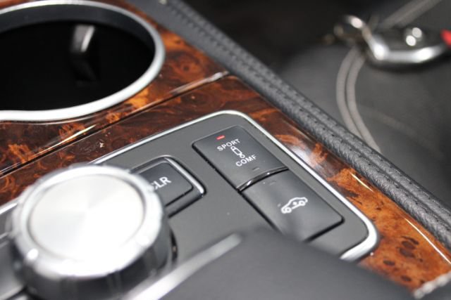 Used 2012 Mercedes-Benz CLS 550 4MATIC image 26