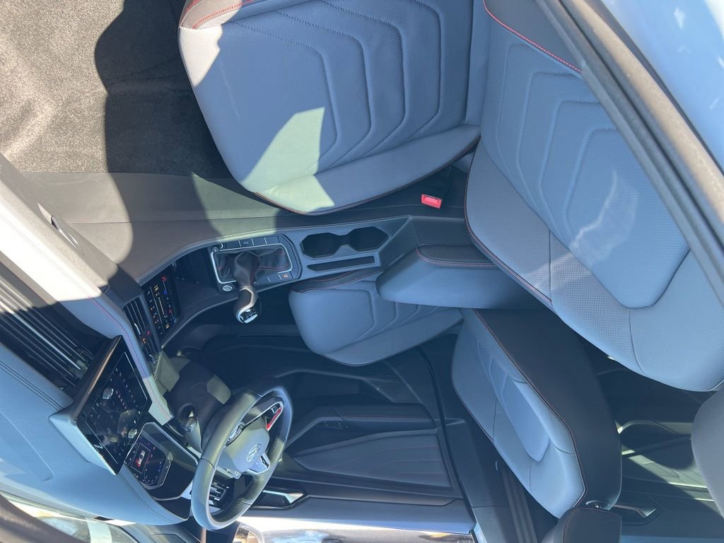 Used 2025 Volkswagen Jetta GLI Autobahn image 20