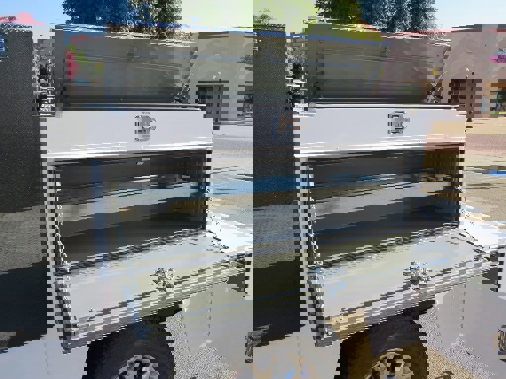 New 2022 RAM 3500 Tradesman w/ Chrome Appearance Group image 13