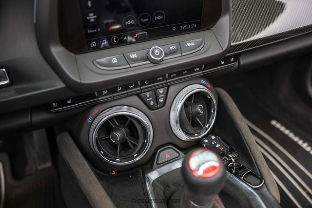 Used 2019 Chevrolet Camaro ZL1 RWD image 30