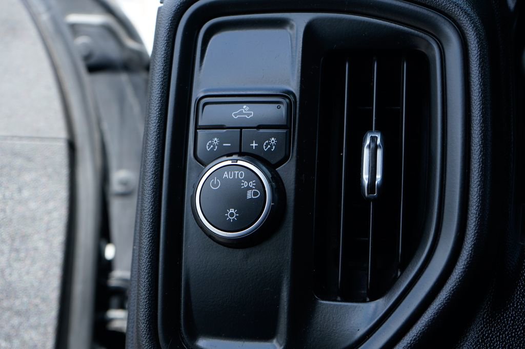 Used 2021 Chevrolet Silverado 1500 Custom w/ LPO, Blackout Package RWD image 18