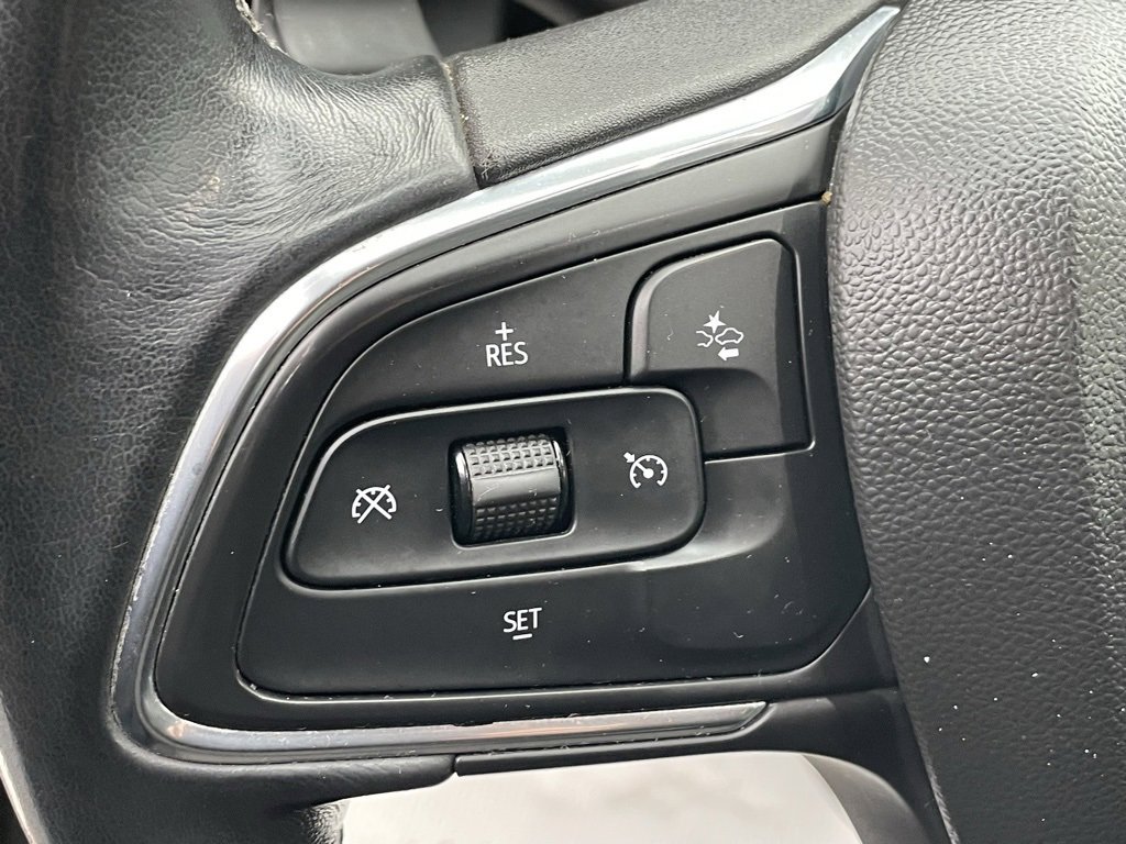 Certified 2022 Buick Envision Preferred w/ Safety Package image 23