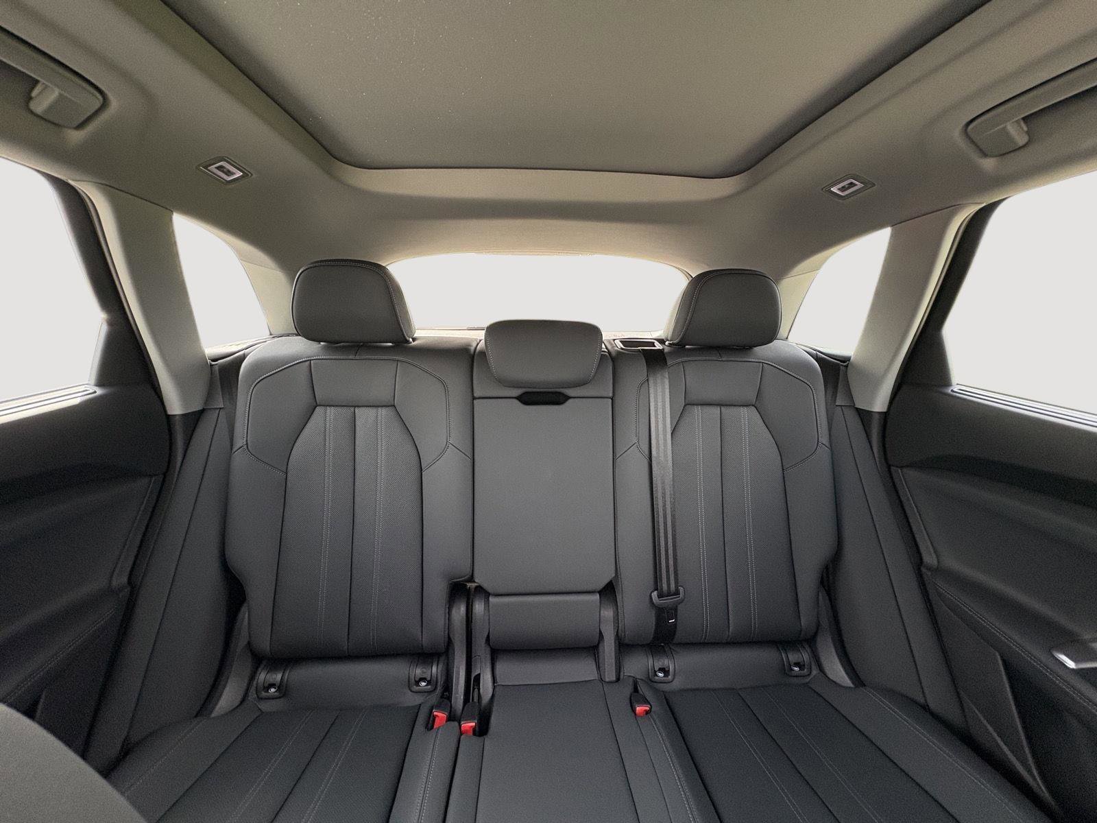 Used 2025 Audi Q5 Premium Plus w/ Premium Plus image 20