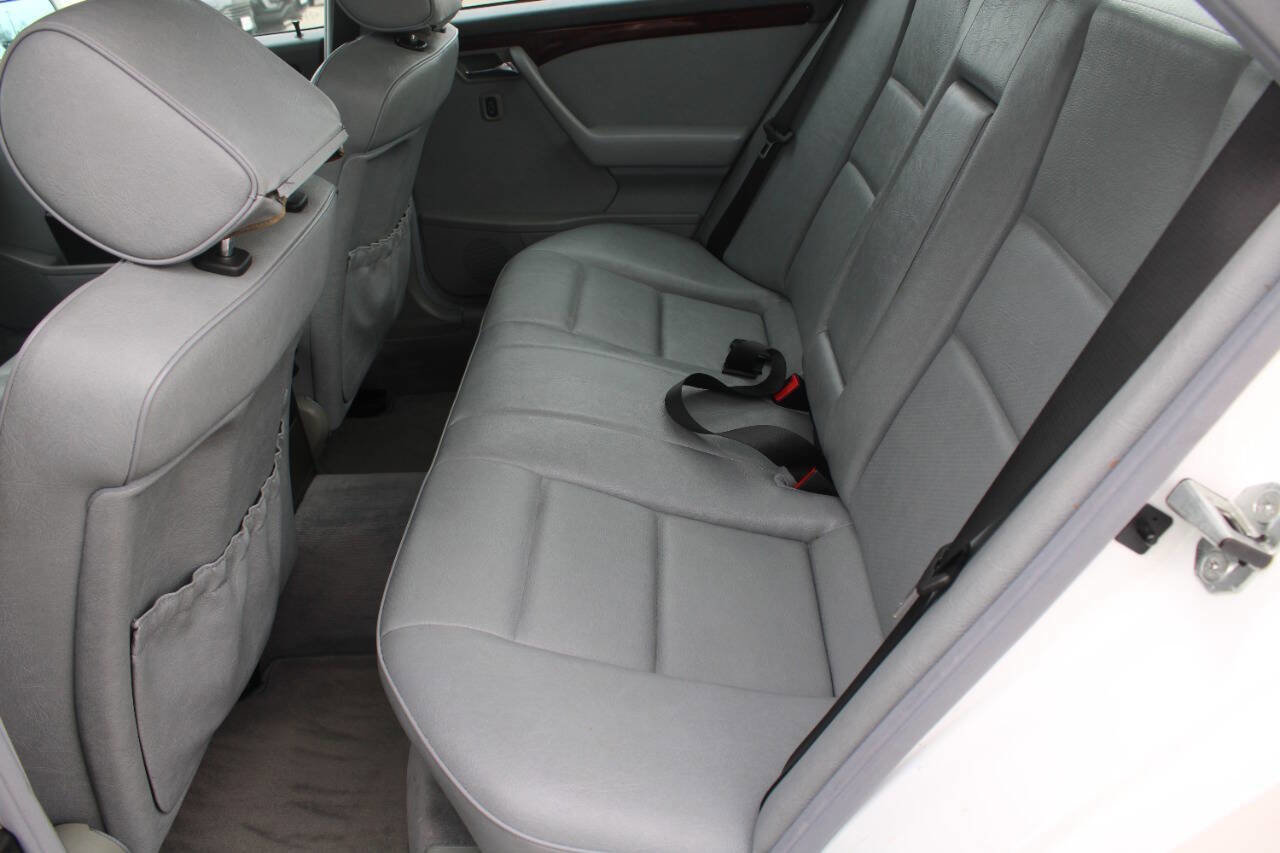 Used 1996 Mercedes-Benz C 220 Sedan image 11
