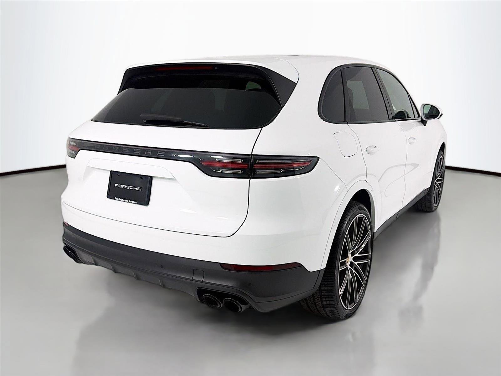 Certified 2023 Porsche Cayenne image 23