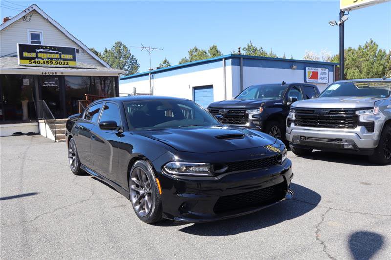 Used 2023 Dodge Charger Scat Pack w/ Navigation & Travel Group image 3