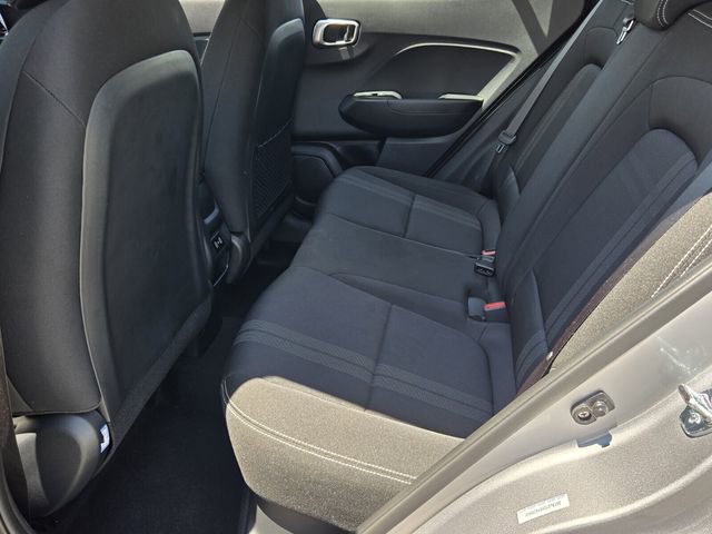 Certified 2025 Hyundai Venue SEL FWD image 11