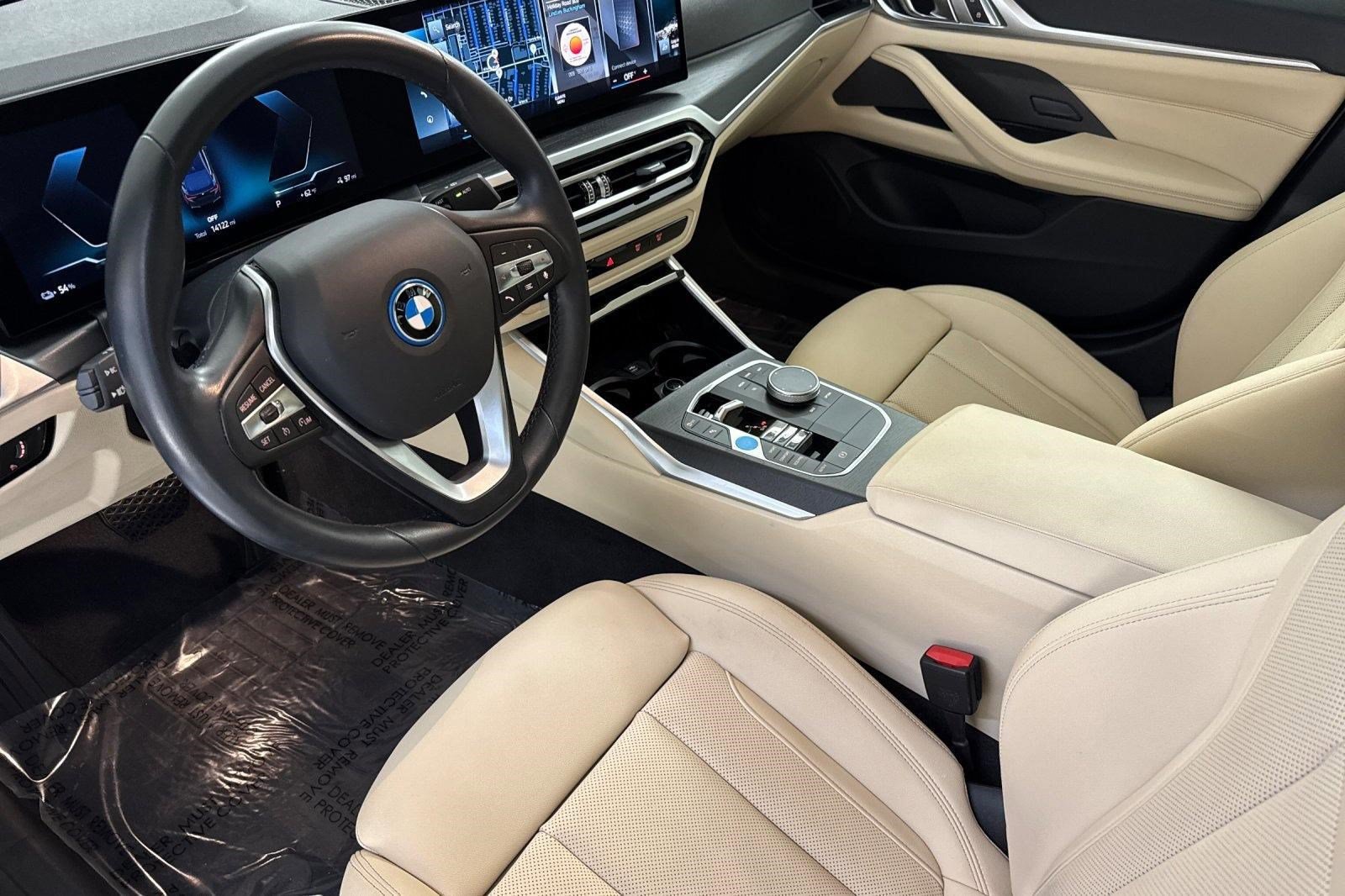 Used 2023 BMW i4 eDrive35 RWD image 4
