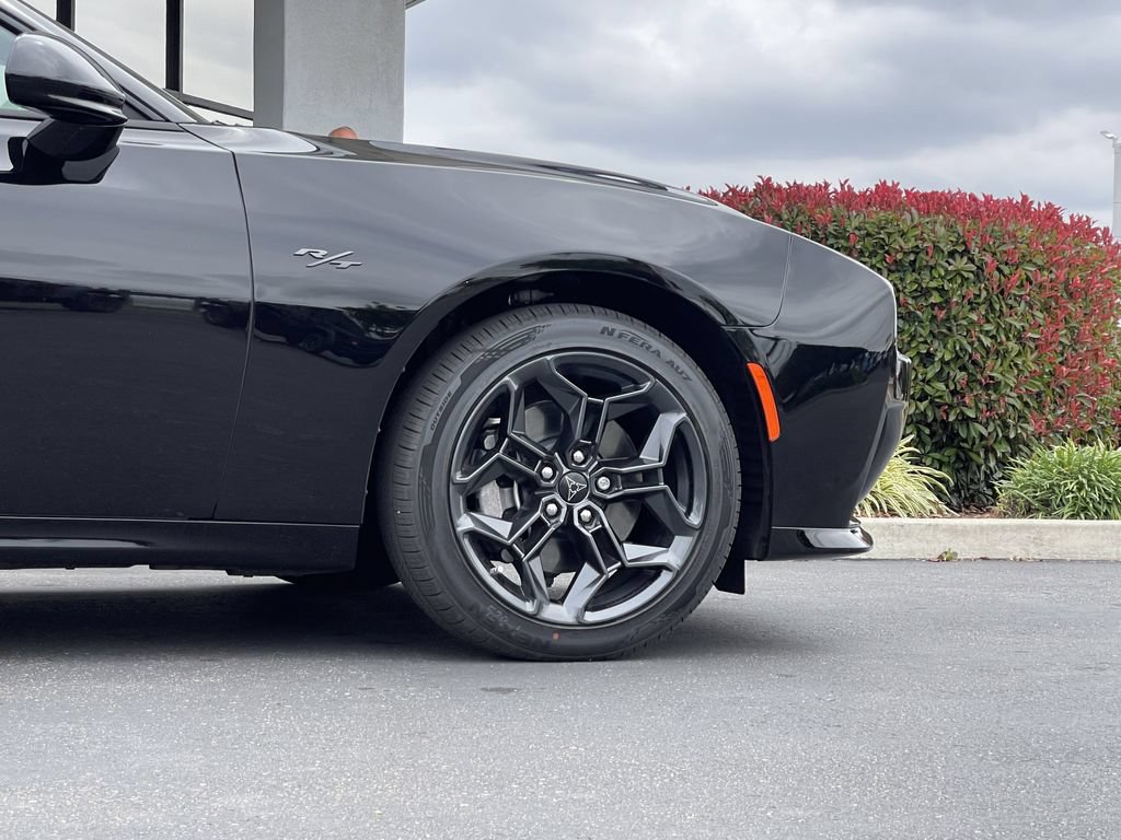New 2026 Dodge Charger R/T w/ Blacktop Package AWD/4WD image 5