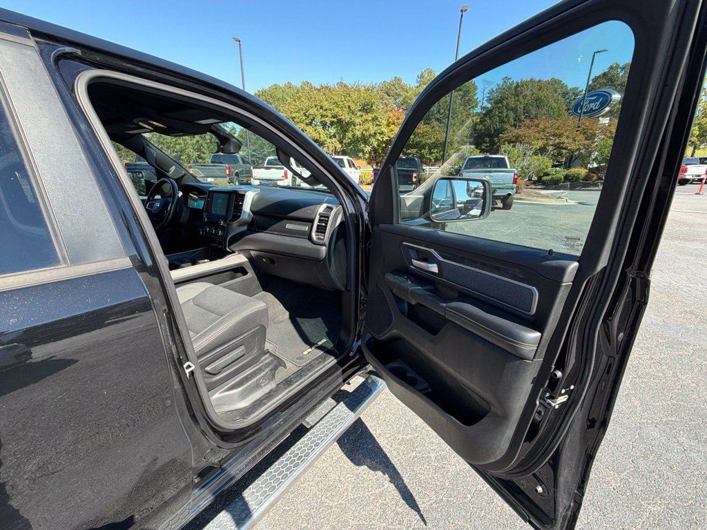 Used 2019 RAM 1500 Big Horn RWD image 17
