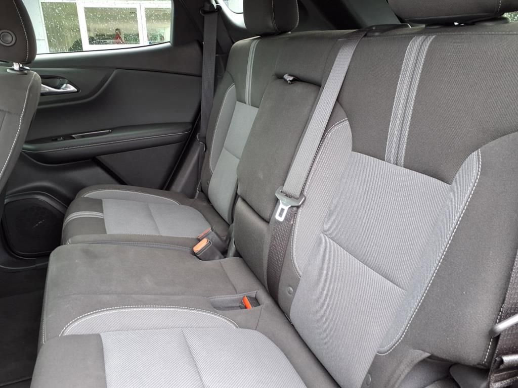 Used 2023 Chevrolet Blazer LT image 27