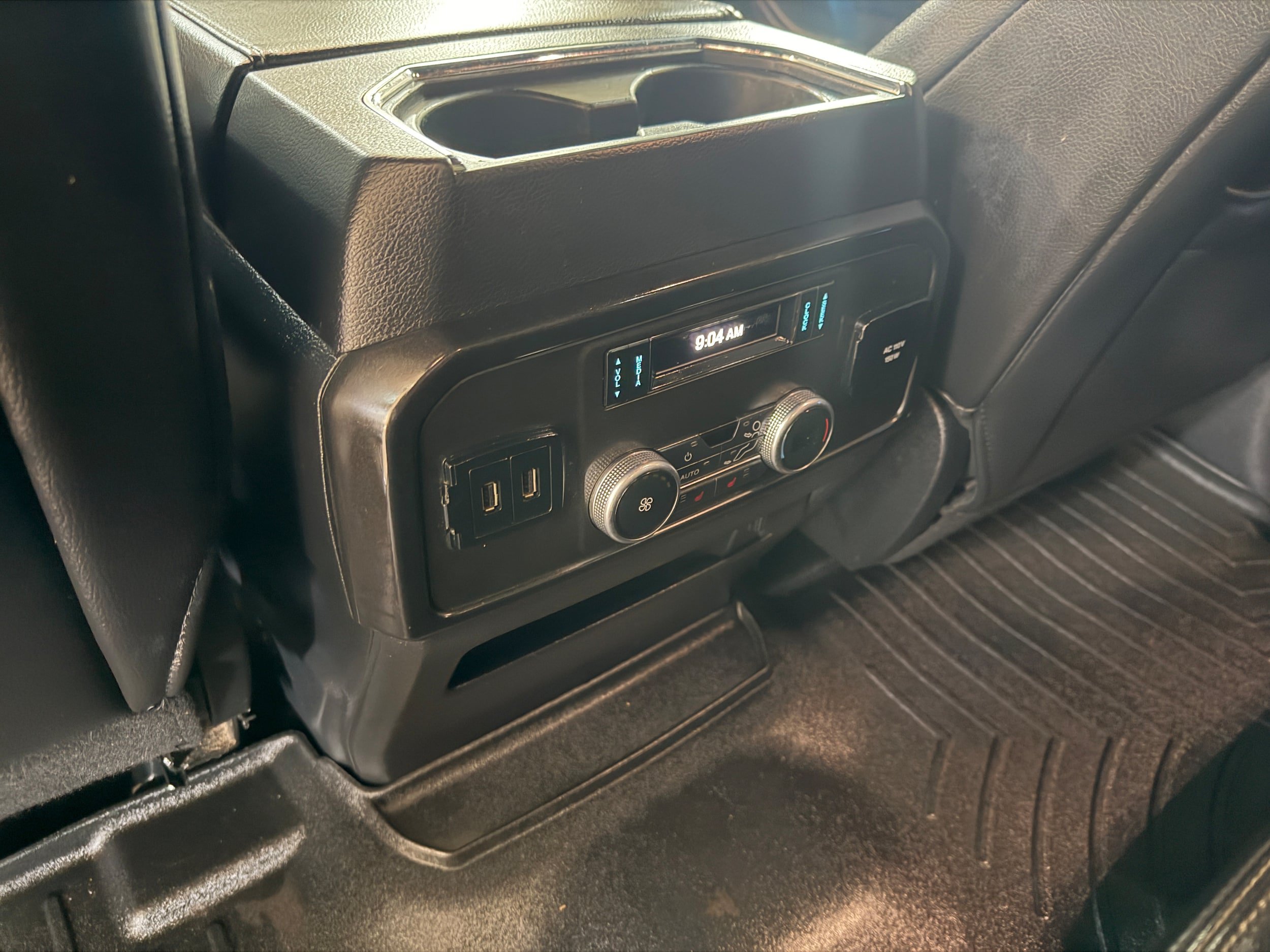 Used 2018 Ford Expedition Max Limited AWD/4WD image 17