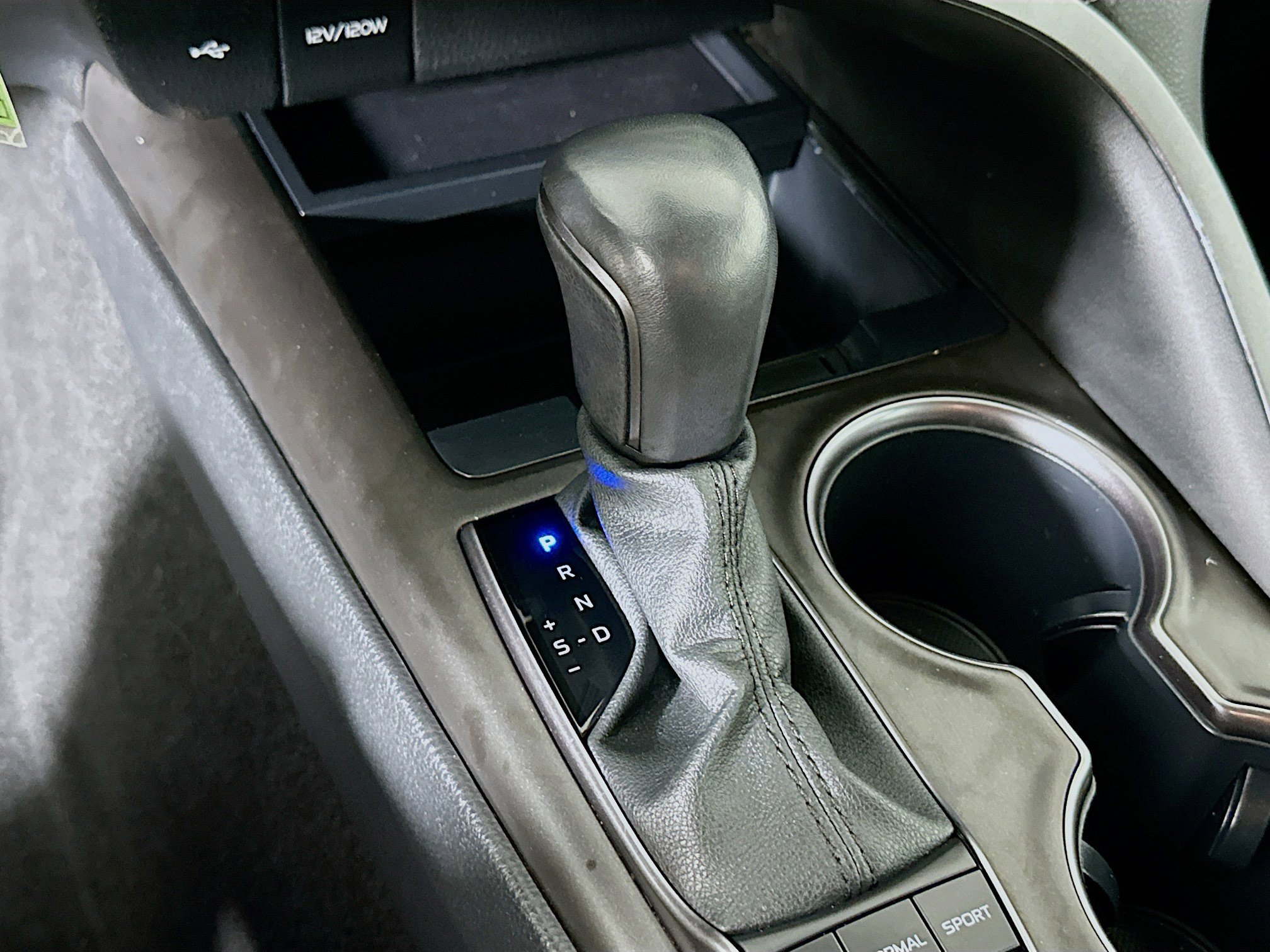 Used 2023 Toyota Camry SE image 23