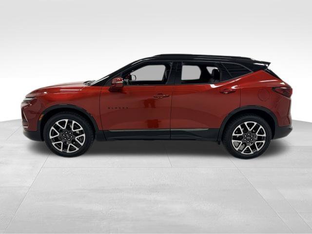 Certified 2024 Chevrolet Blazer RS w/ Driver Confidence II Package AWD/4WD image 3