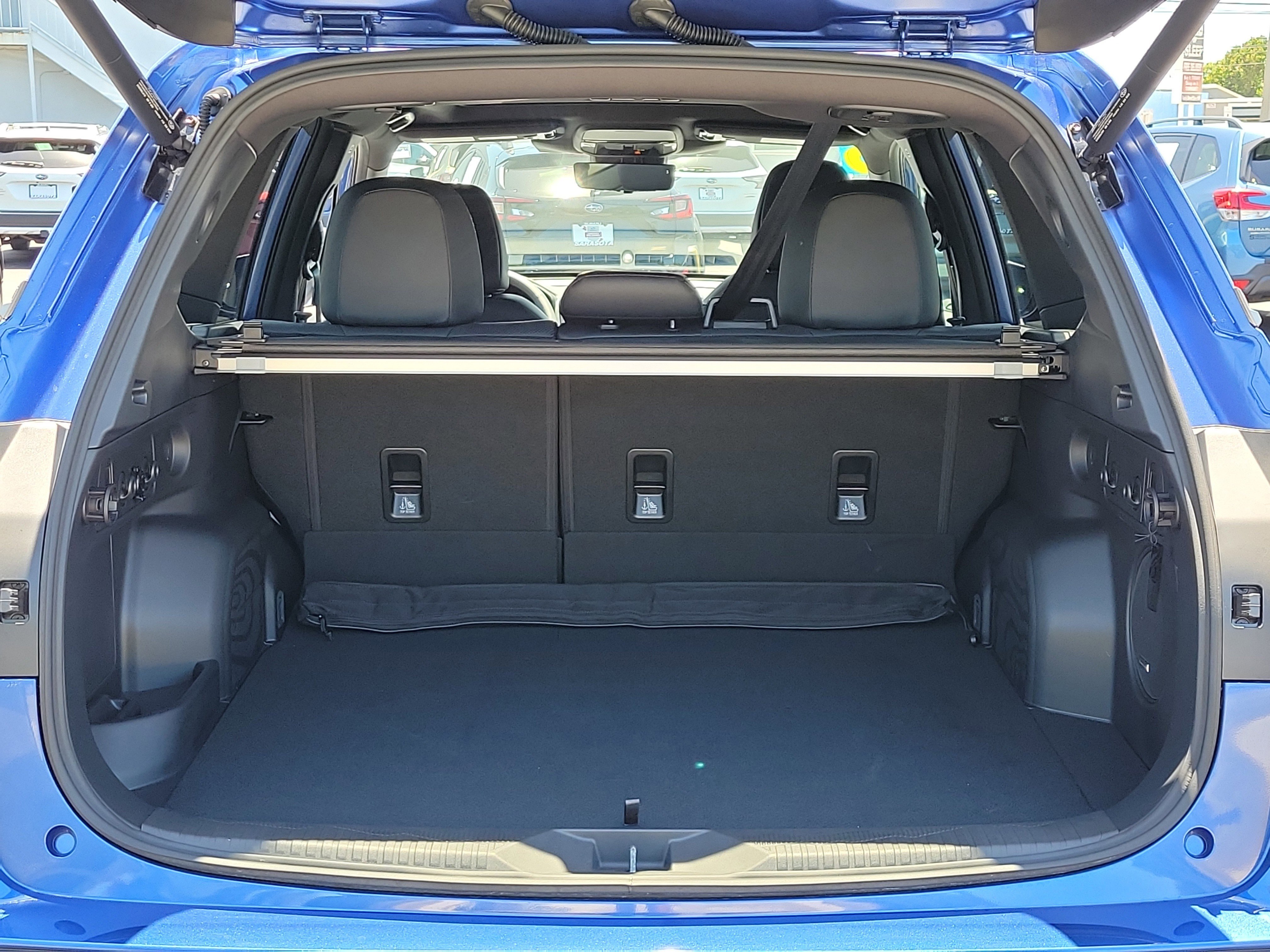 Certified 2025 Subaru Forester Touring AWD/4WD image 12