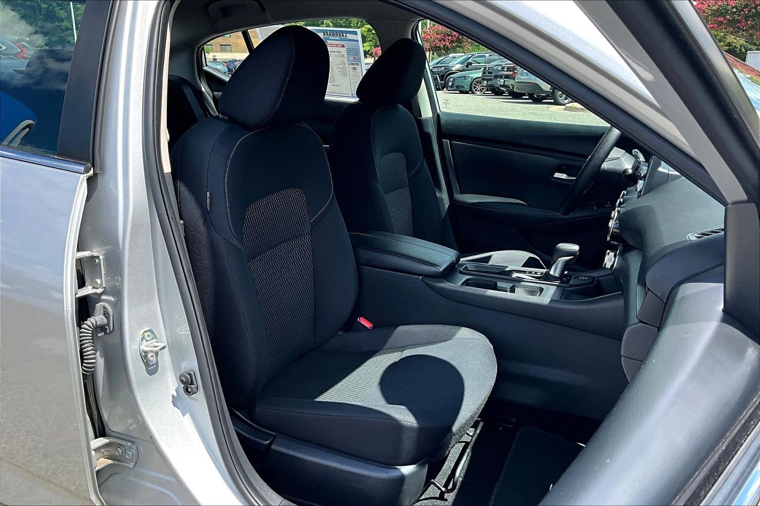Used 2023 Nissan Sentra S FWD image 7
