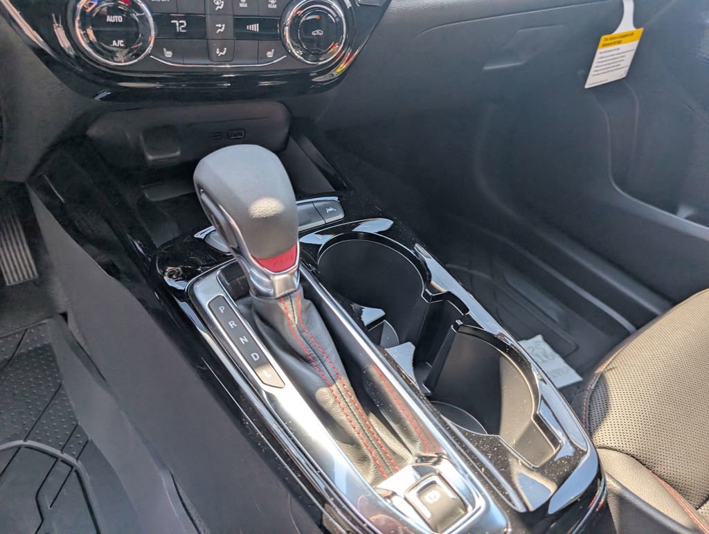 New 2026 Chevrolet Trax RS w/ Sunroof Package FWD image 22