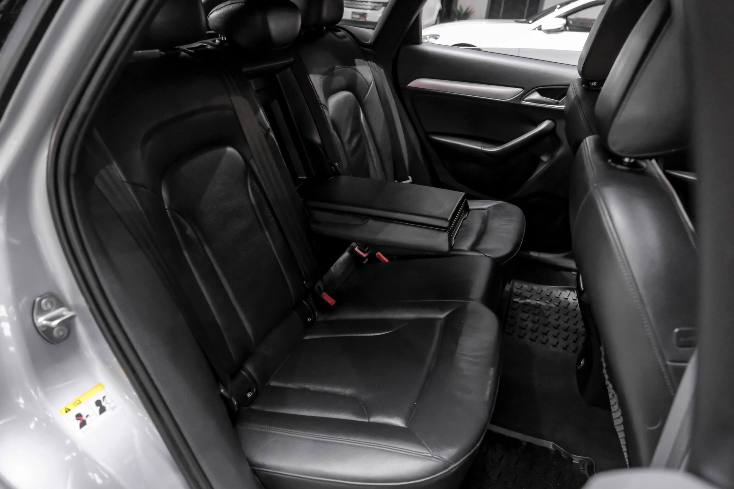 Used 2016 Audi Q3 2.0T Premium Plus w/ Technology Package image 32