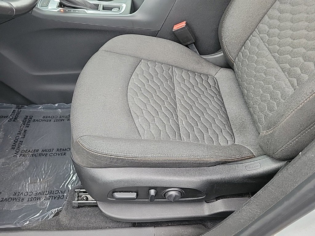 Used 2019 Chevrolet Equinox LT image 10