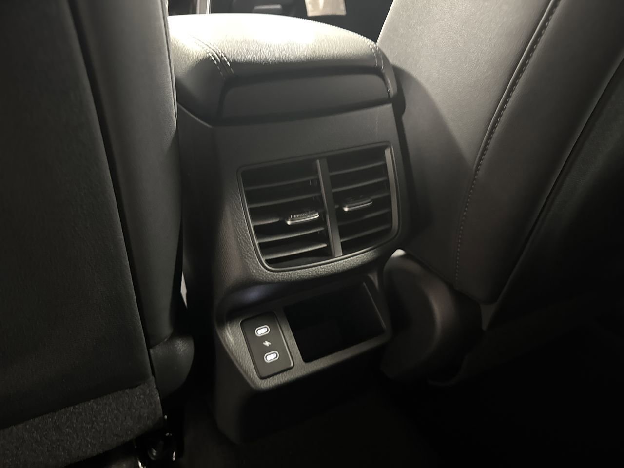Certified 2025 Kia Seltos S AWD/4WD image 28