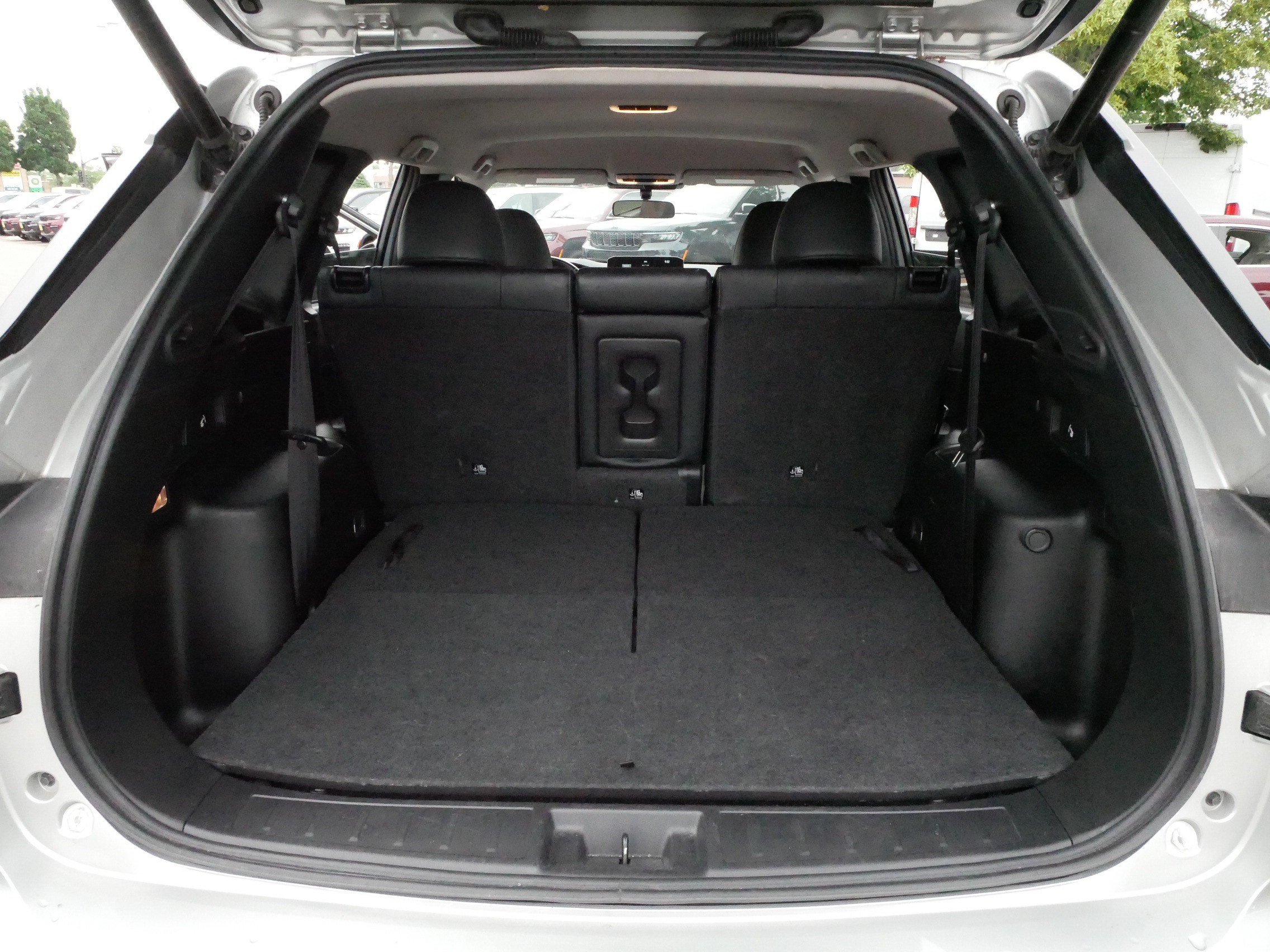 Used 2024 Mitsubishi Outlander SE AWD/4WD image 18