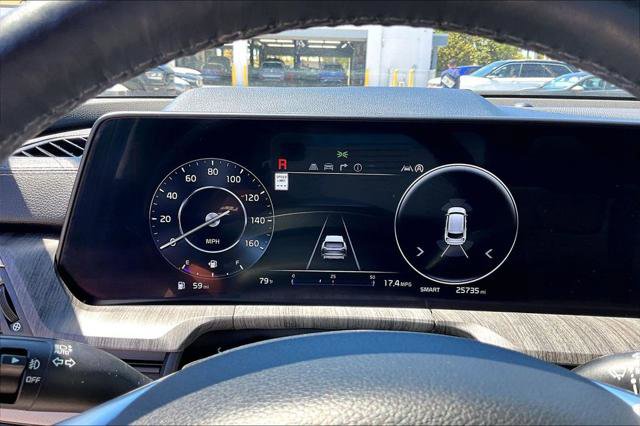 Used 2024 Kia Telluride SX Prestige w/ Towing Package image 26