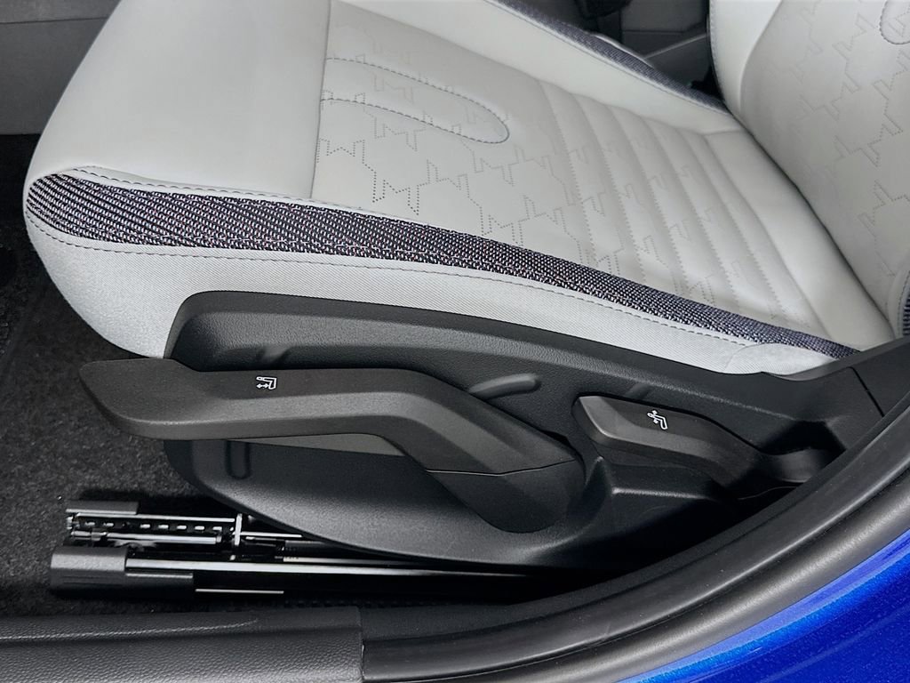 Certified 2025 MINI Cooper S image 20