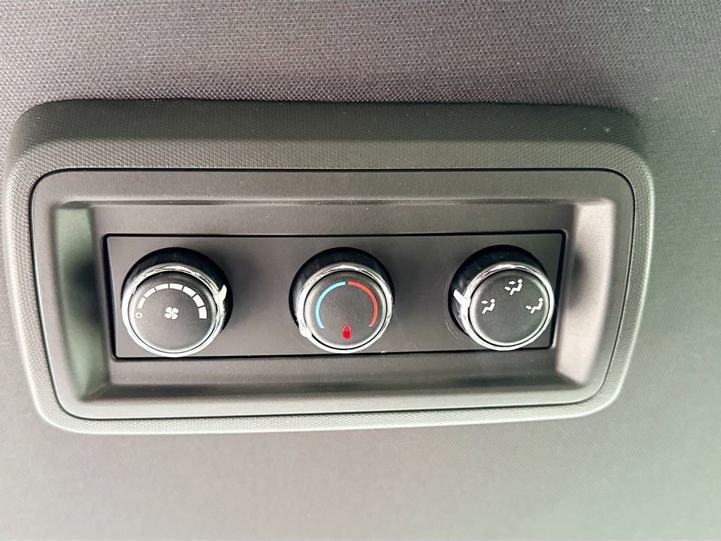 Used 2020 Dodge Grand Caravan SXT image 24