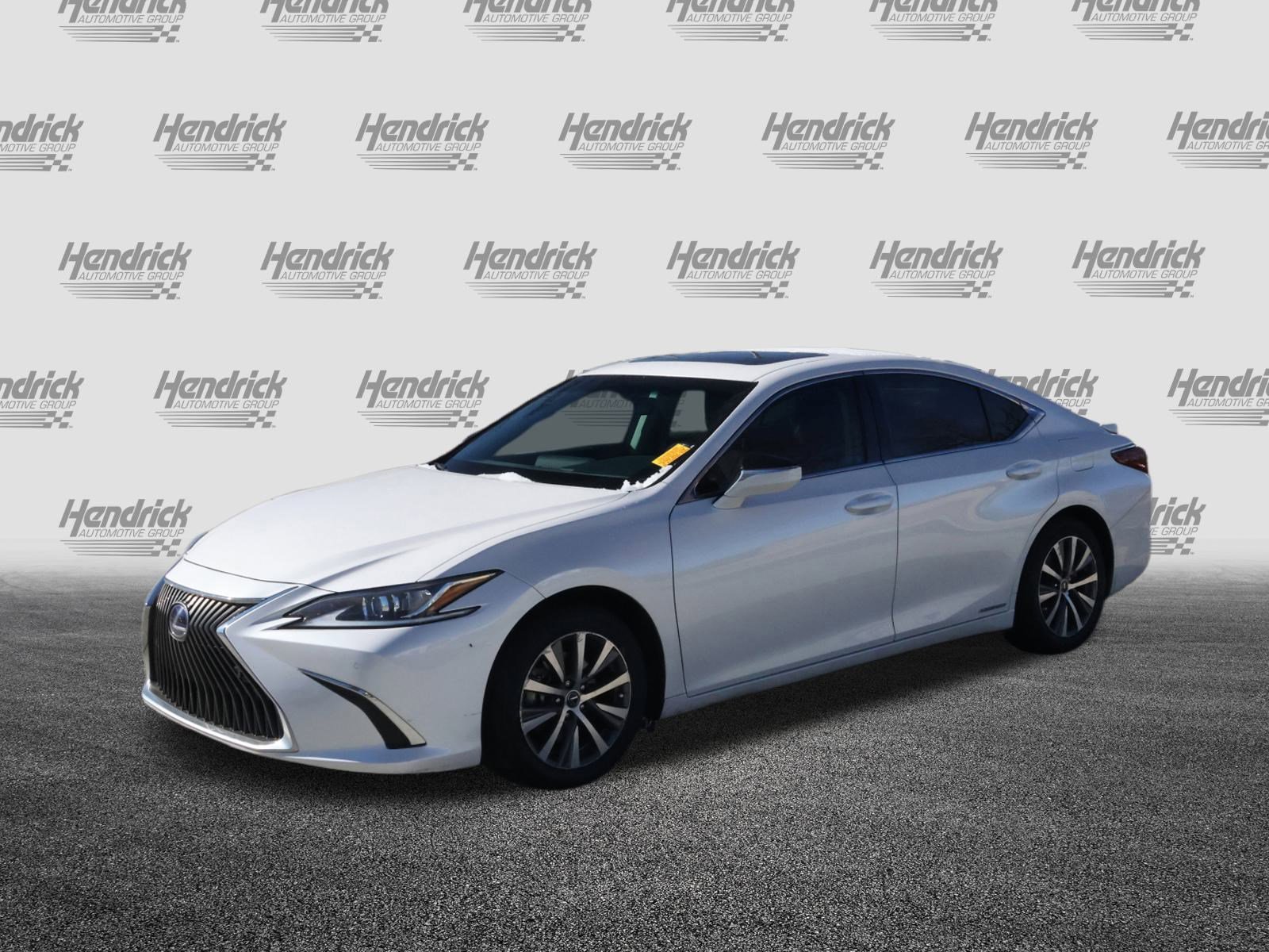 Certified 2021 Lexus ES 300h w/ Premium Package image 5