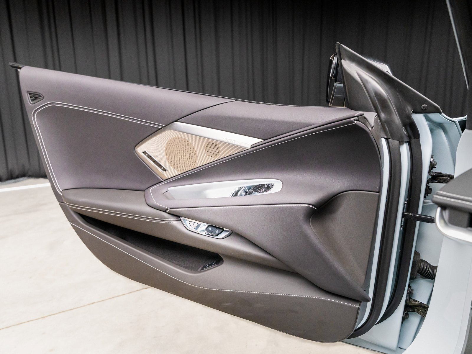 Used 2023 Chevrolet Corvette Z06 w/ Z07 Performance Package image 49