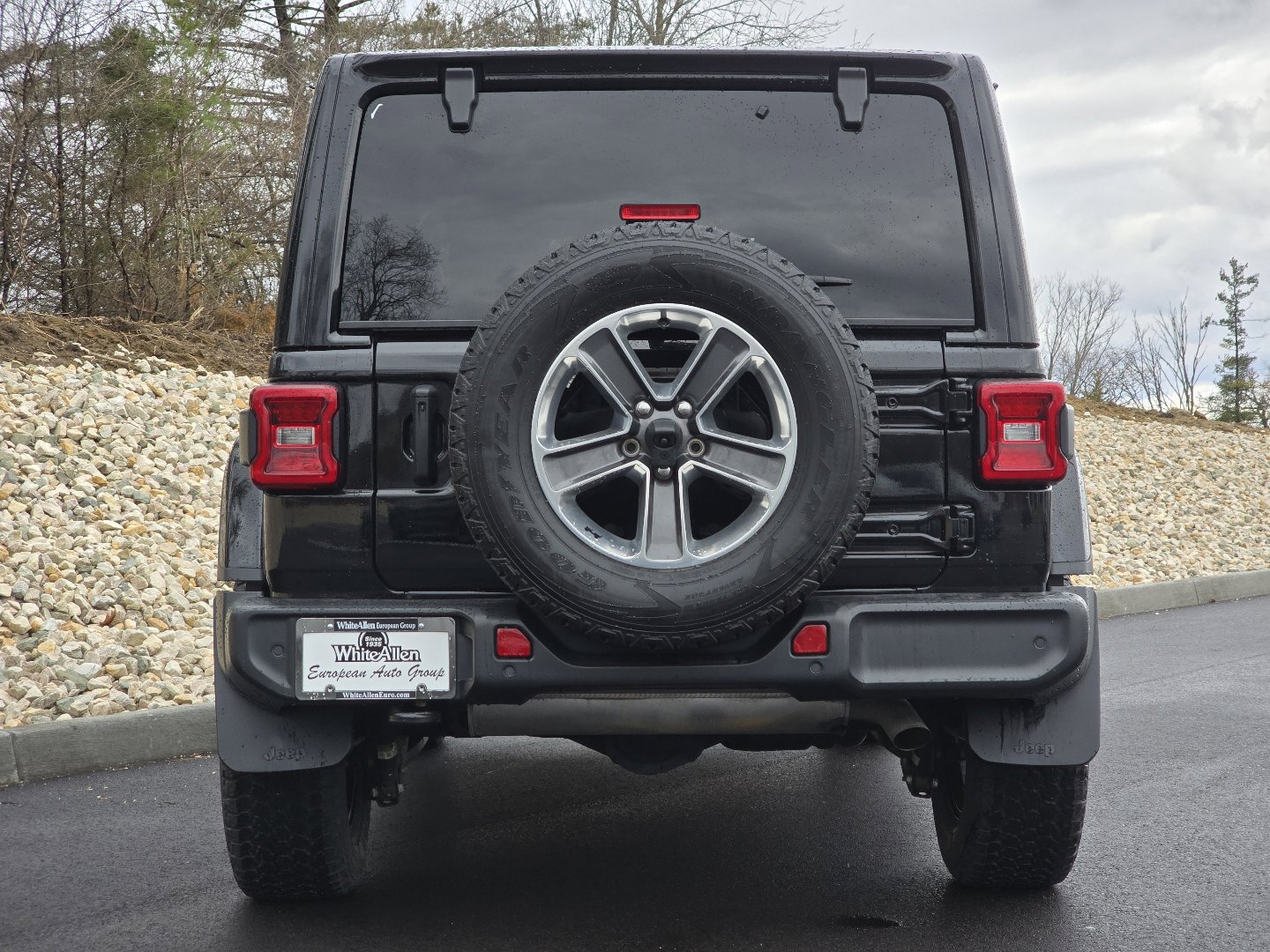 Used 2021 Jeep Wrangler Unlimited Sahara image 5