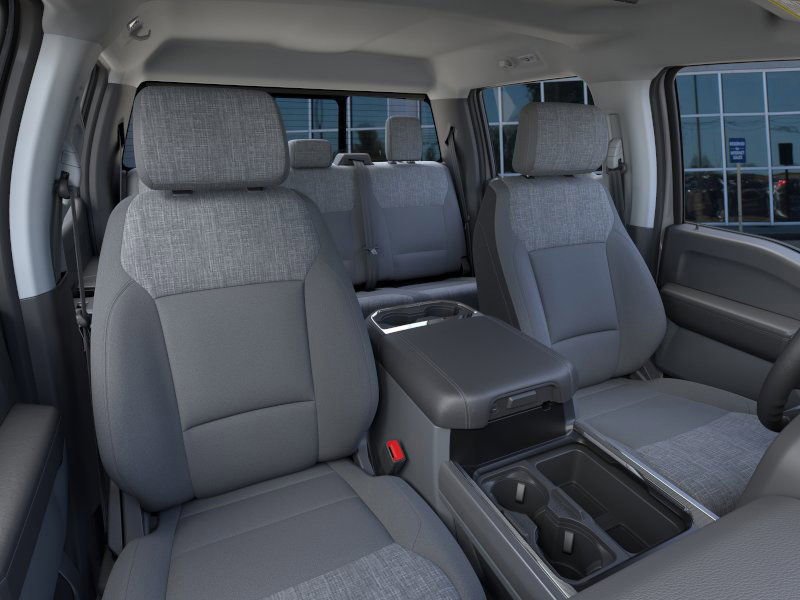New 2025 Ford F250 XLT w/ FX4 Off-Road Package image 10