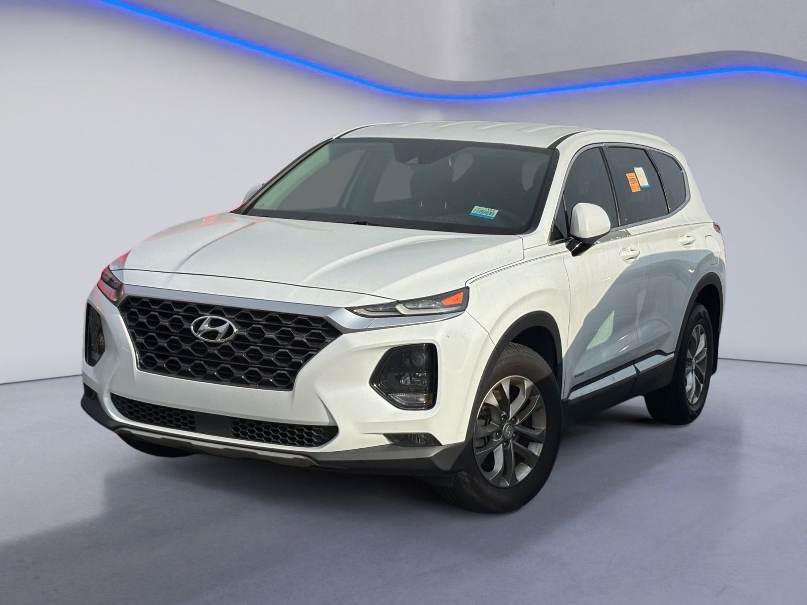 Used 2019 Hyundai Santa Fe SEL FWD image 2