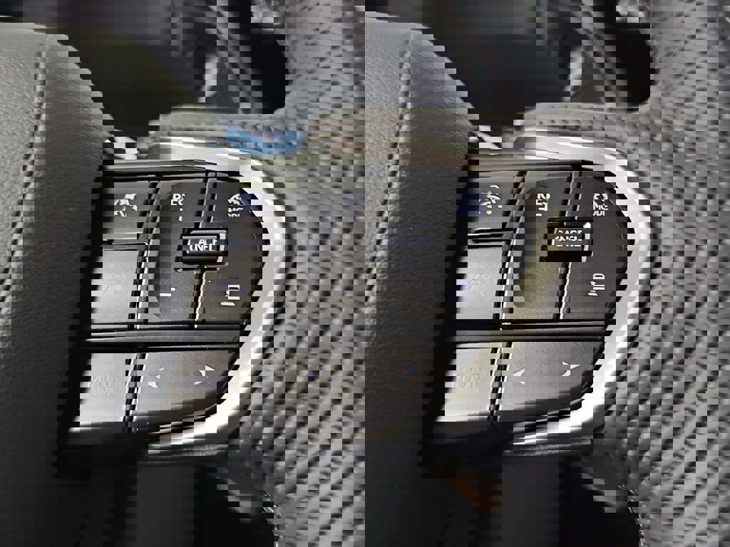 New 2026 Lexus TX 500h AWD image 18