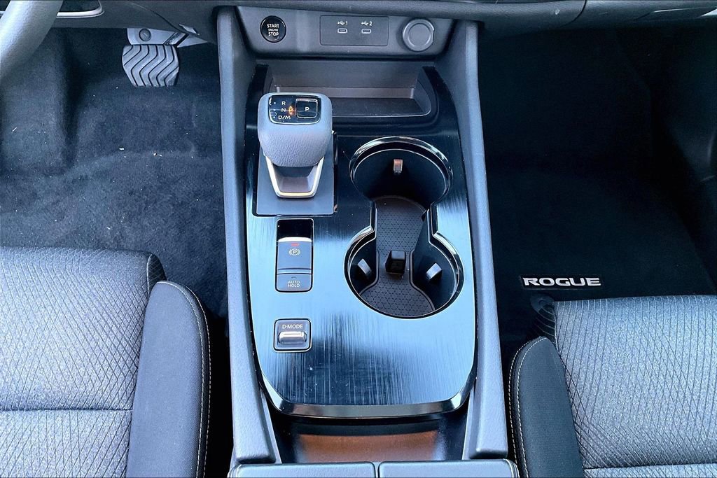 Used 2024 Nissan Rogue SV image 20